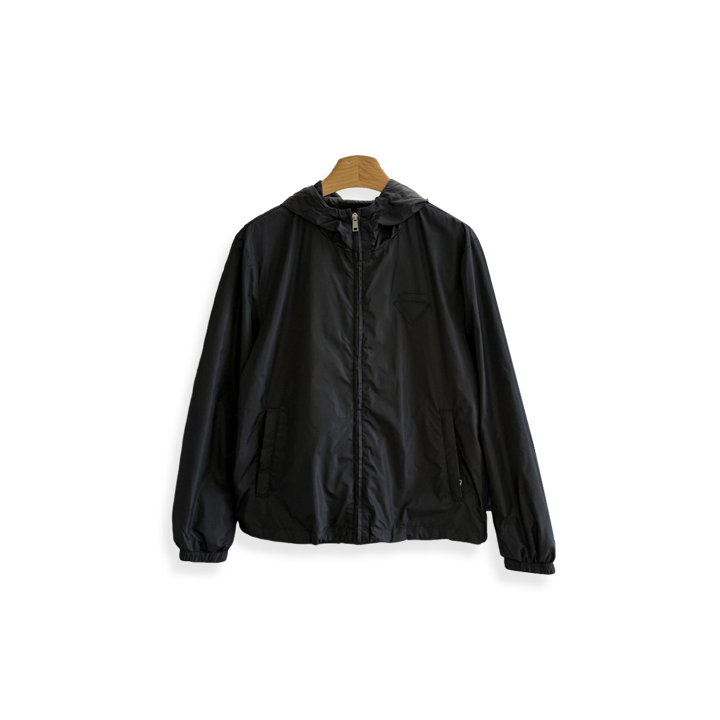 Pra*a men''s black silk hooded jacket sgc913